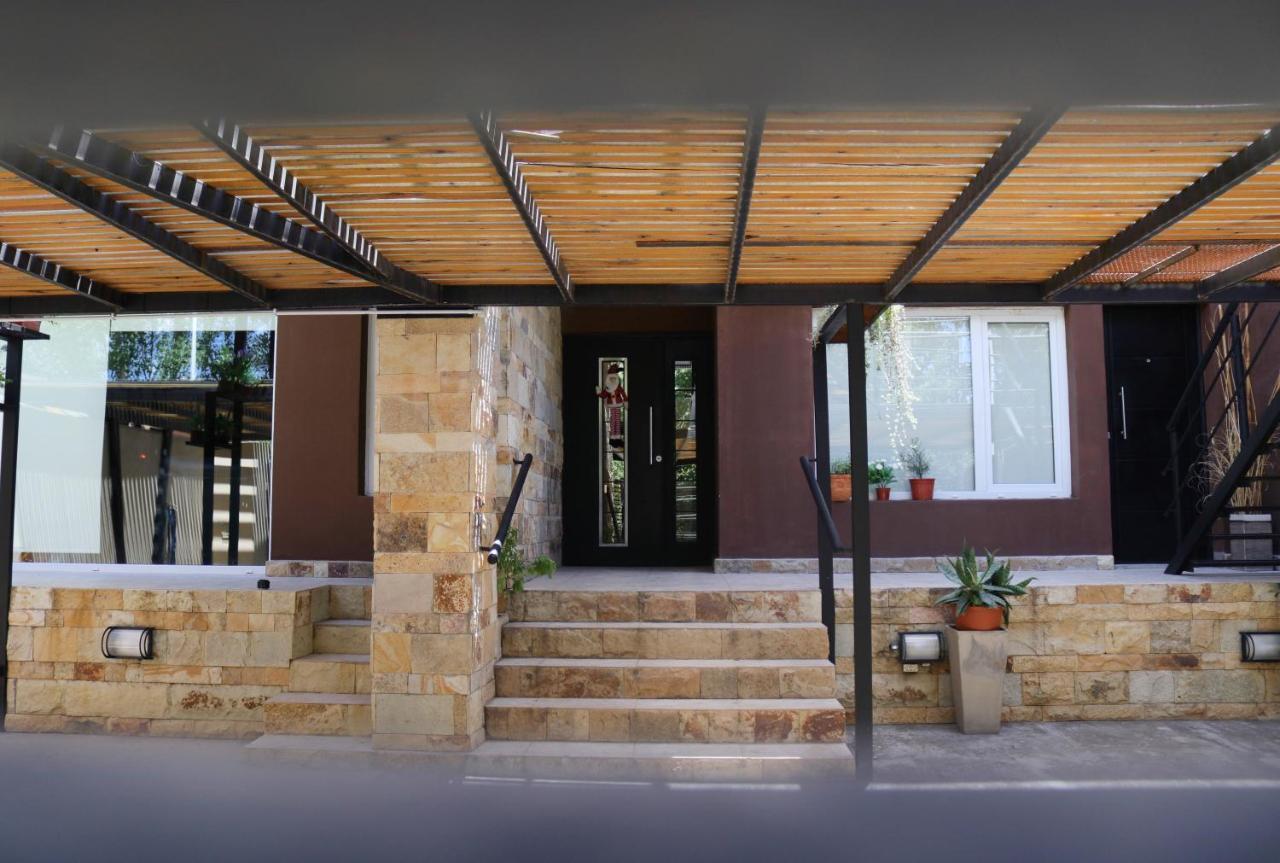 Limay Bed&Breakfast Neuquen Exterior photo